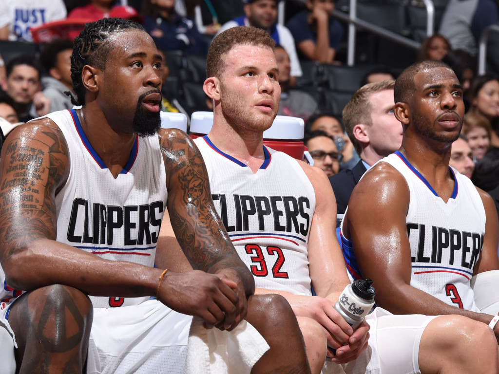 结束5年中超之旅！长春亚泰提前1轮降入中甲（提前一轮降入中甲！长春亚泰告别中超，5年征程落幕）