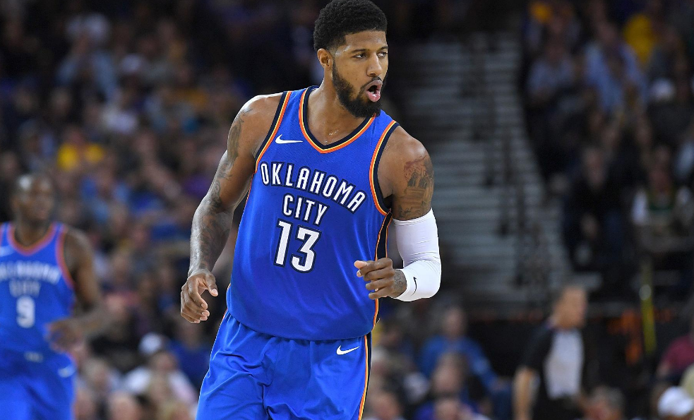 这次封盖把气氛拉到最高潮（这记封盖将现场推向巅峰）