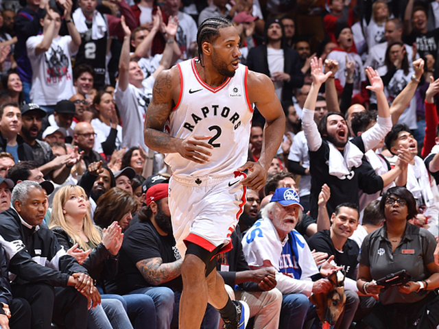 NBA半场：亚历山大17分，浓眉0分，雷霆63-48领先独行侠（半场战报：亚历山大砍下17分，浓眉无分进账，雷霆63-48暂领先独行侠）